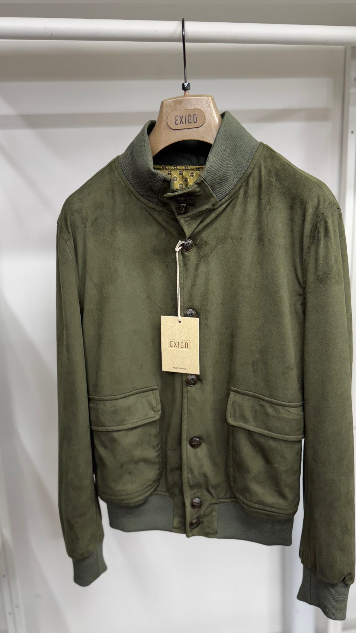 Bomber verde